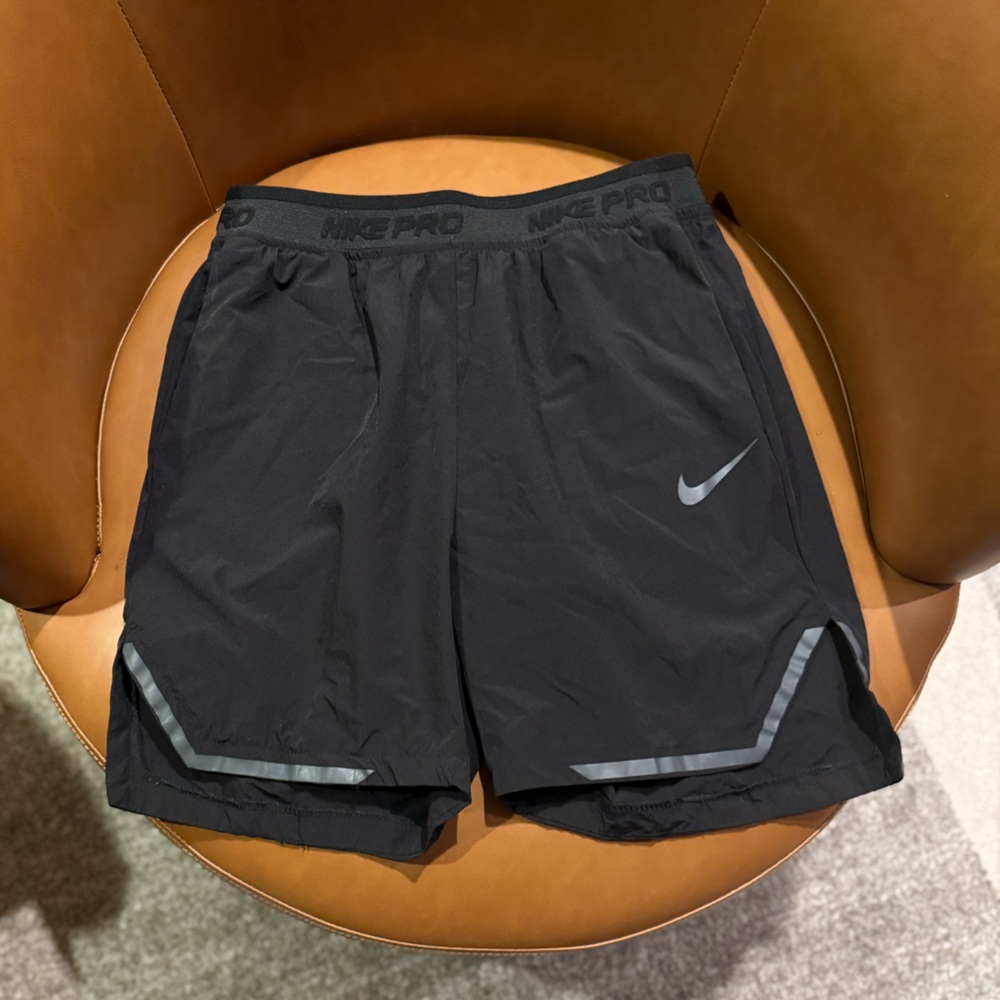 Nike Pro Men's Black Athletic Shorts
